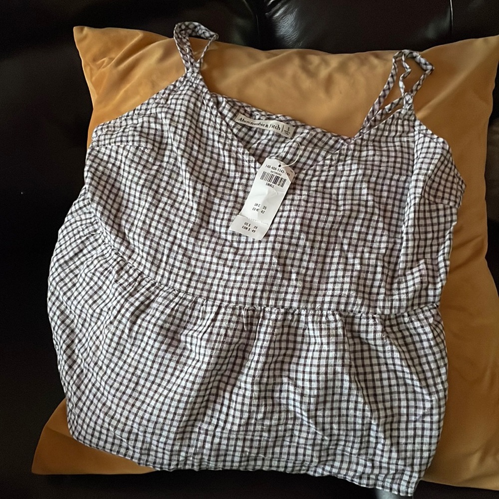Cute Abercrombie and Fitch sphaghetti strap top brand new